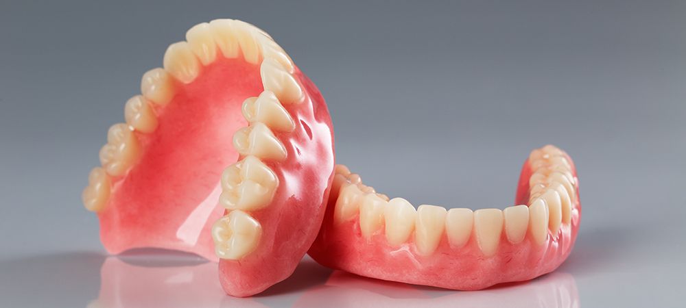 how denture work