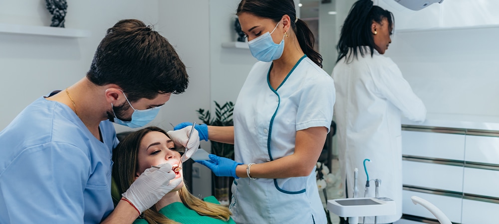 consultant for wisdom teeth removal