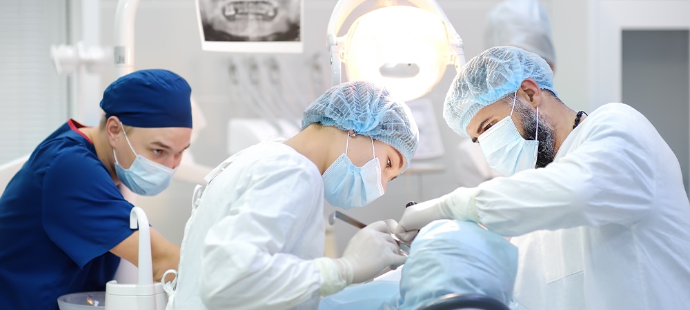 implant-retained denture operation
